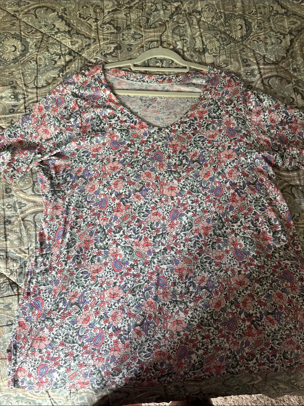 J. Jill Pink Multi Floral Paisley V-Neck Short Sleeve Top